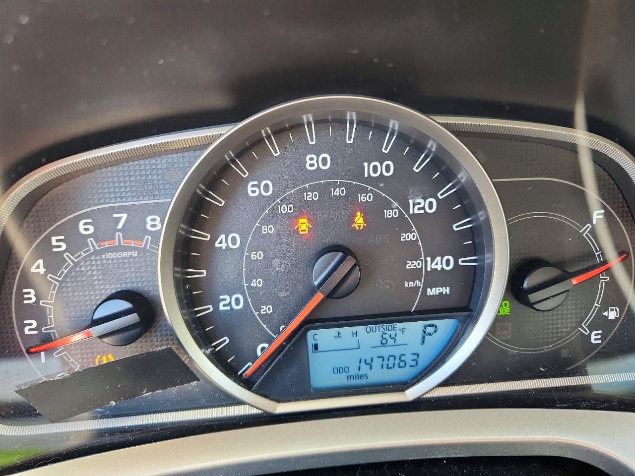 2013 Toyota Rav4 Le Red vin: JTMBFREV9D5012592