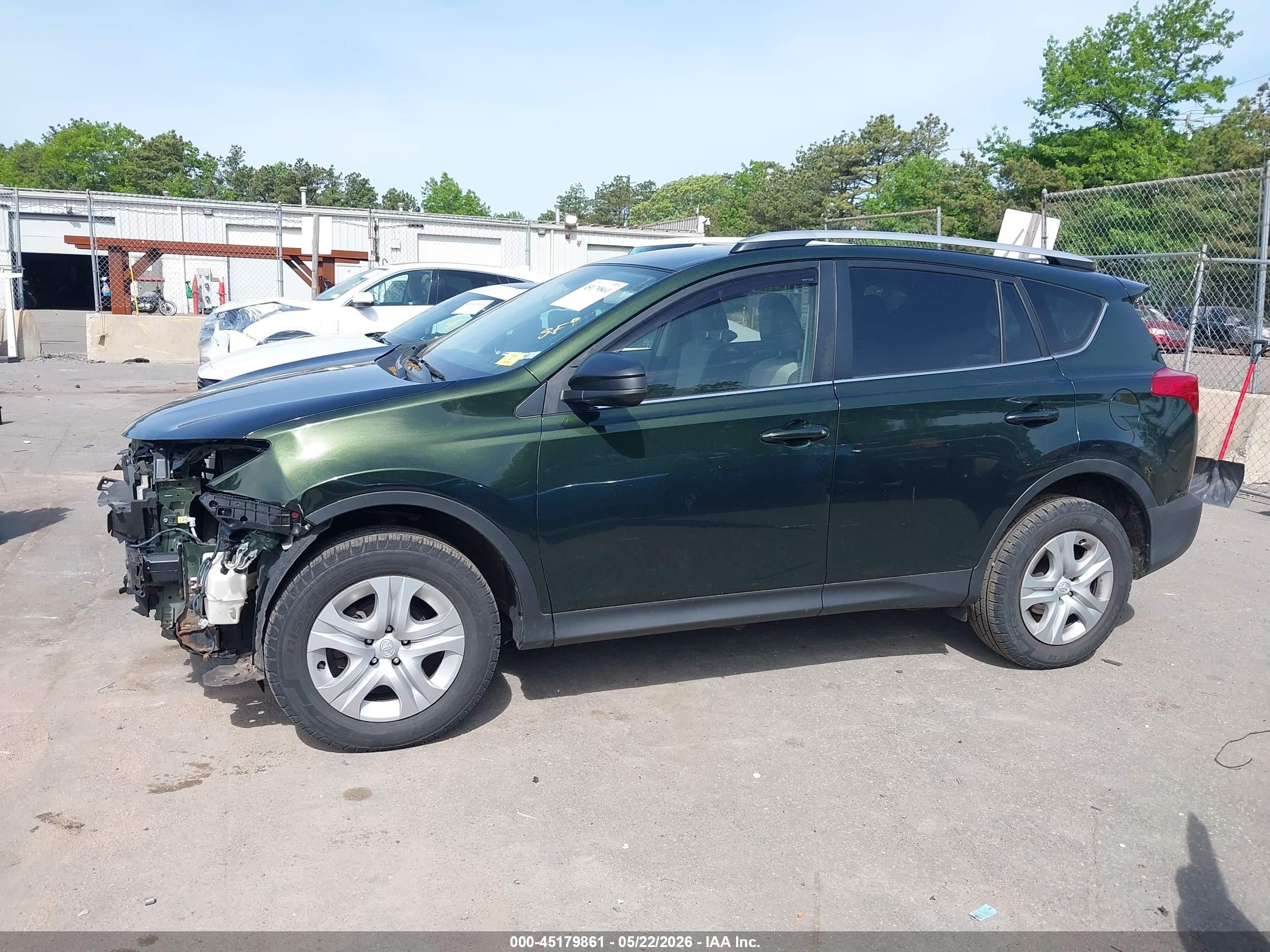 2013 Toyota Rav4 Le Green vin: JTMBFREV9D5014567