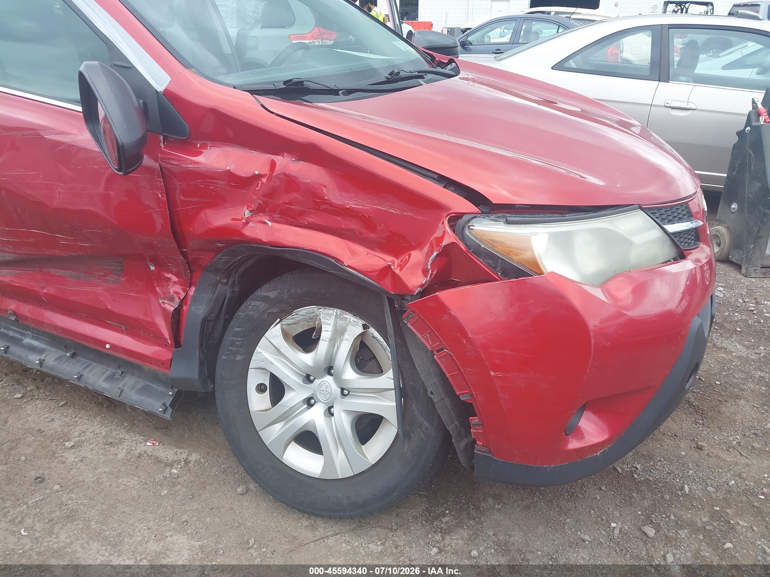 2013 Toyota Rav4 Le Red vin: JTMBFREV9DD000819