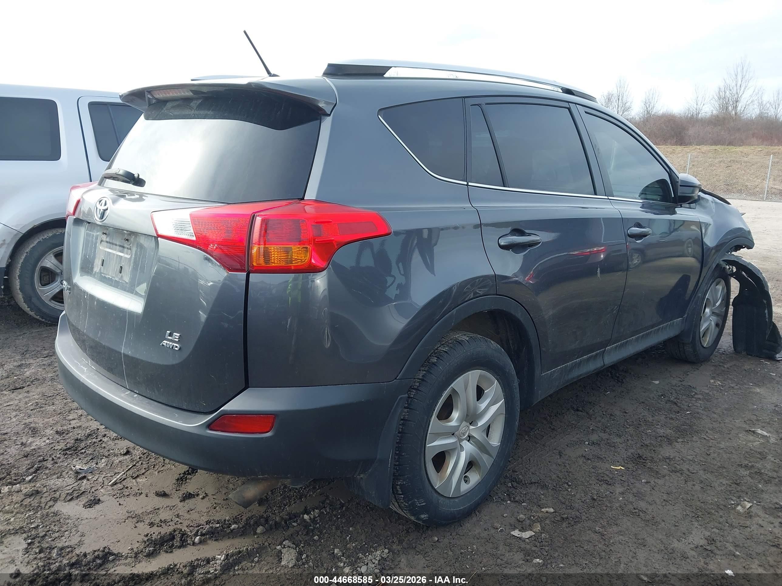 2014 Toyota Rav4 Le Gray vin: JTMBFREV9ED061055