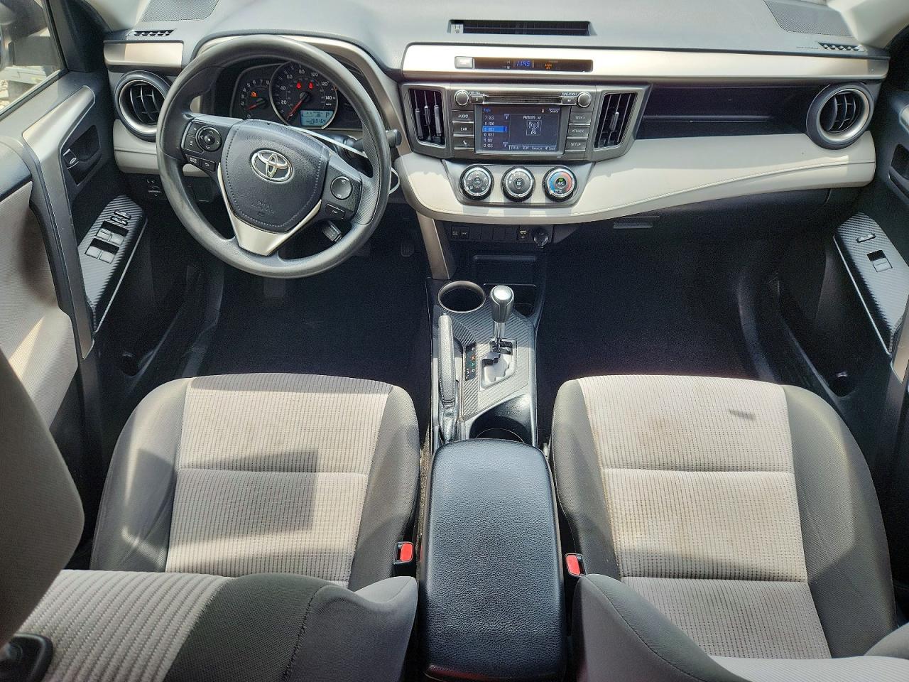 2014 Toyota Rav4 Le Серебряный vin: JTMBFREV9ED069611