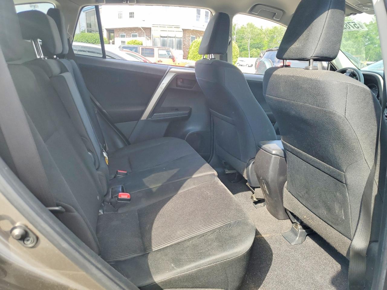 2014 Toyota Rav4 Le Gray vin: JTMBFREV9ED084710