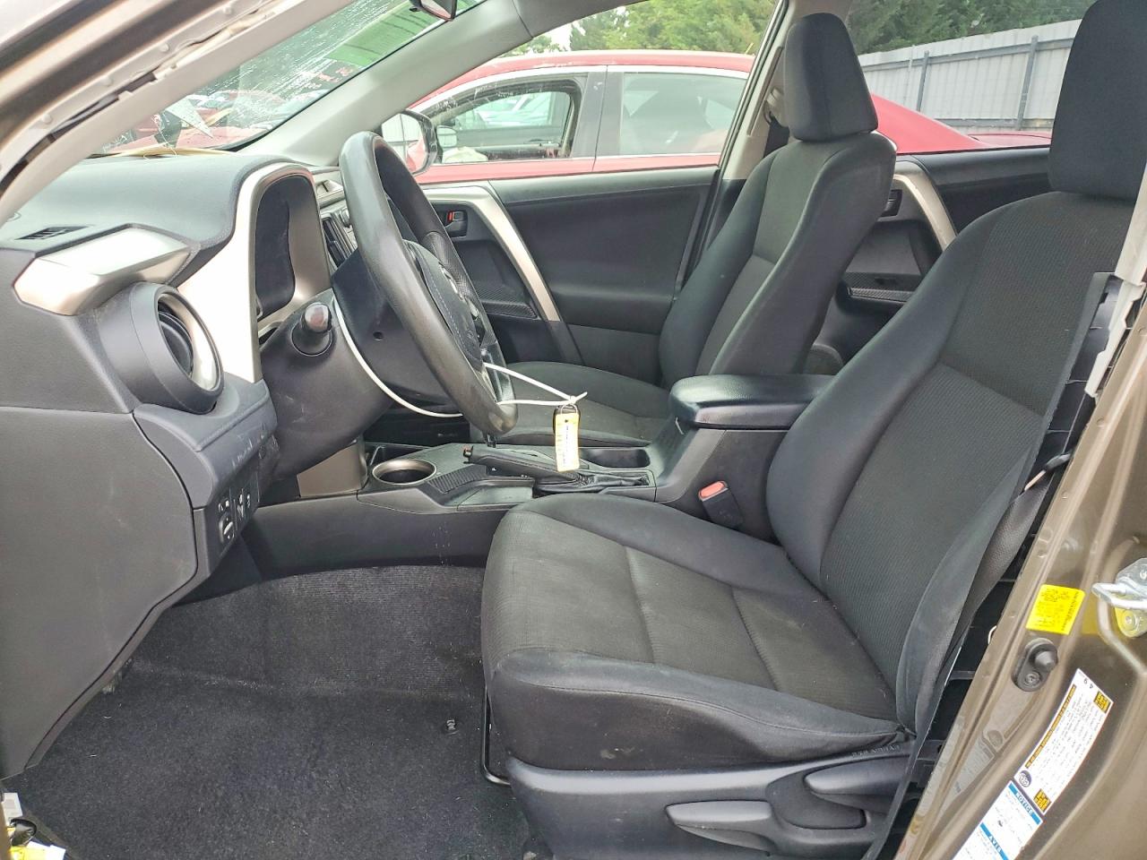2015 Toyota Rav4 Le Green vin: JTMBFREV9FD151923