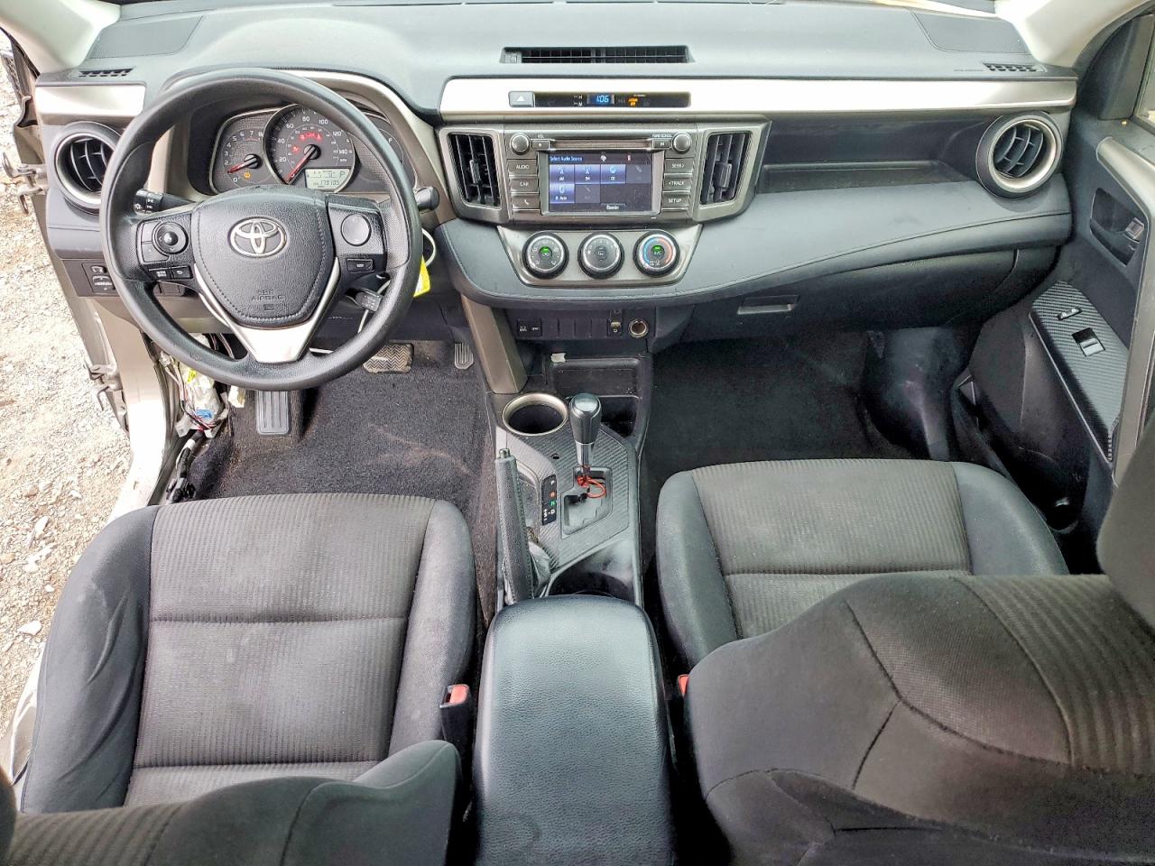 2015 Toyota Rav4 Le Green vin: JTMBFREV9FD151923