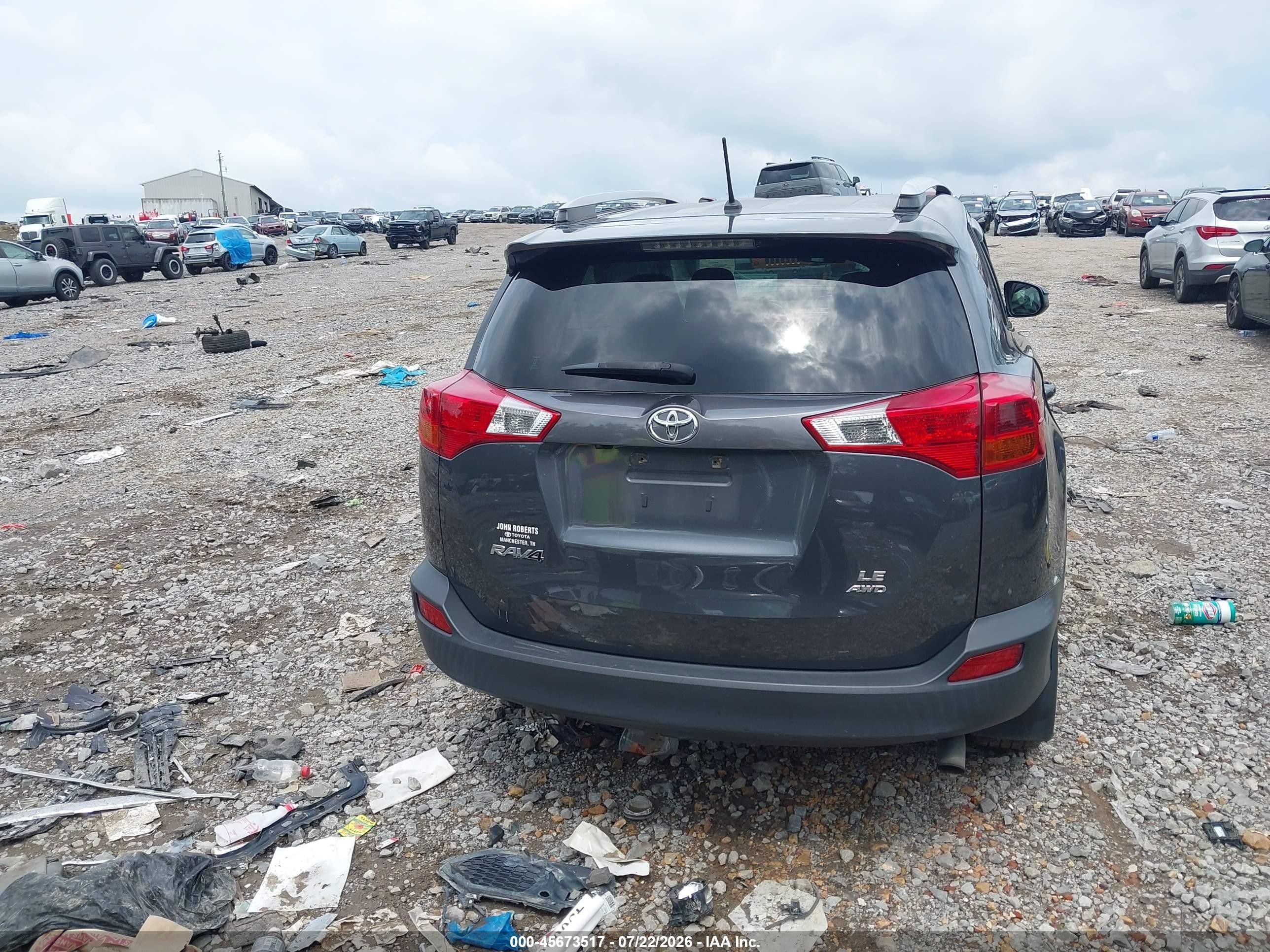 2015 Toyota Rav4 Le Gray vin: JTMBFREV9FD158788