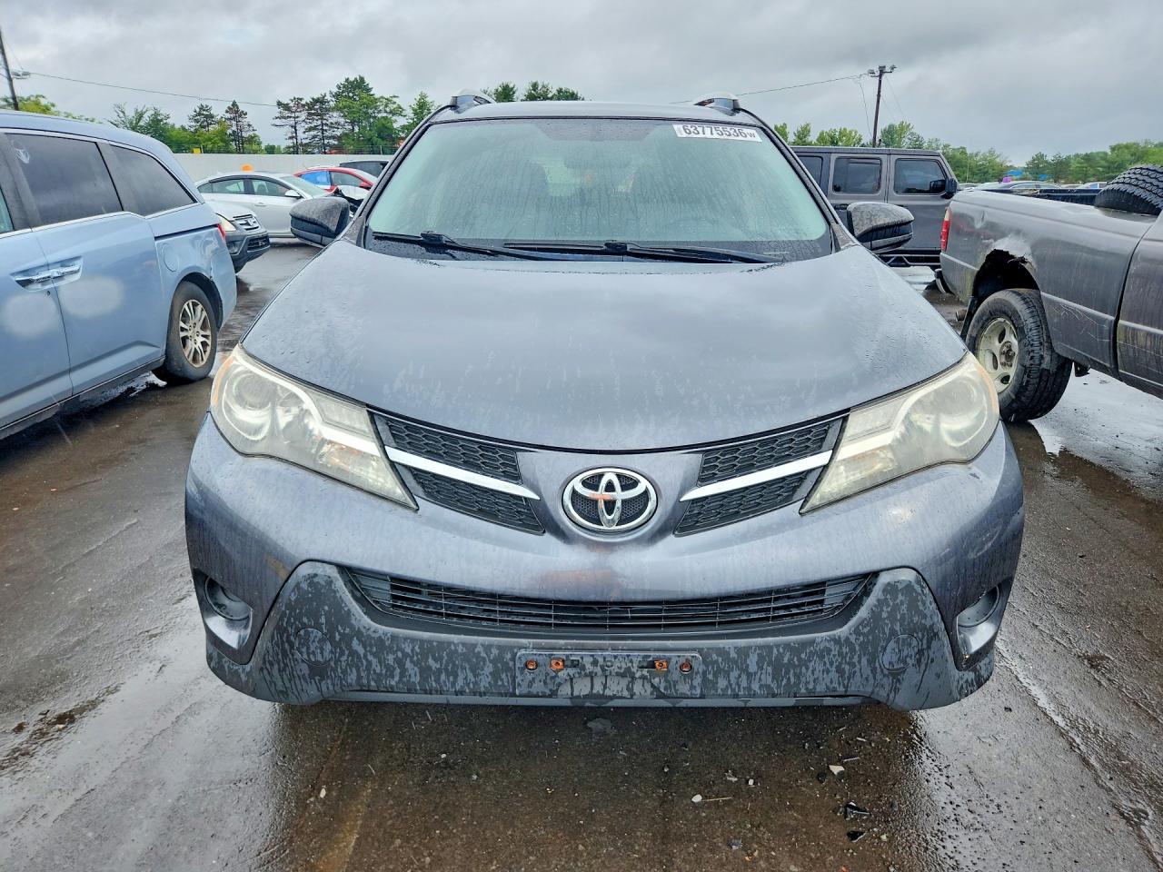 2015 Toyota Rav4 Le Gray vin: JTMBFREV9FD174702