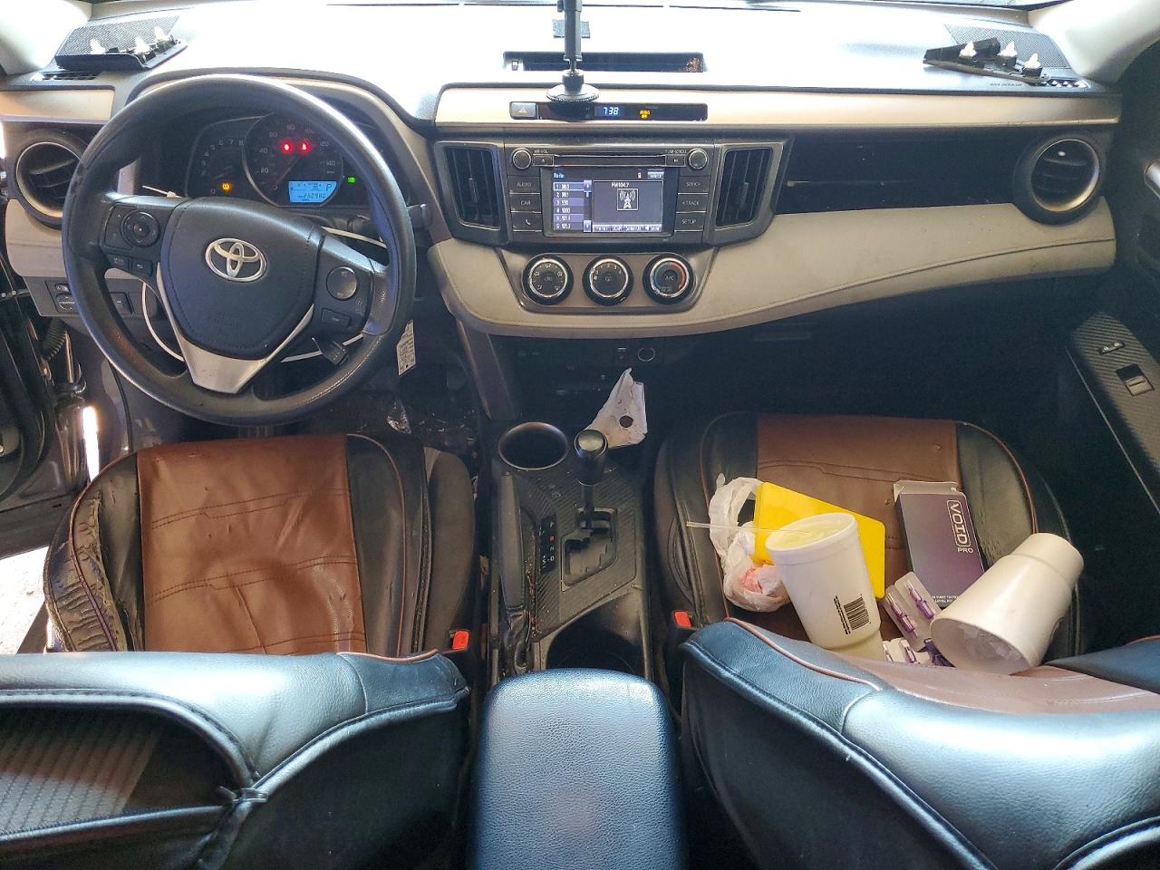2015 Toyota Rav4 Le Gray vin: JTMBFREV9FJ046171