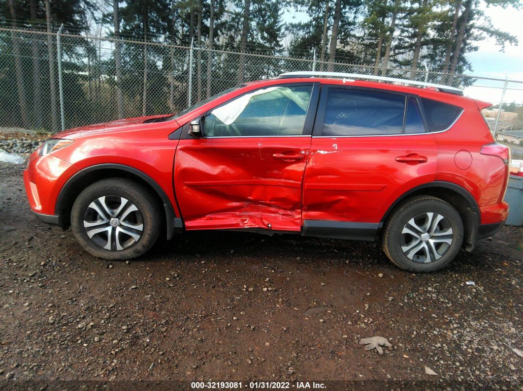 2016 Toyota Rav4 Le Оранжевый vin: JTMBFREV9GJ096585