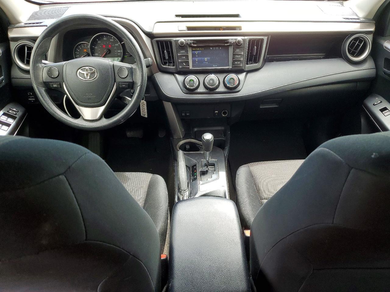 2016 Toyota Rav4 Le Orange vin: JTMBFREV9GJ096585