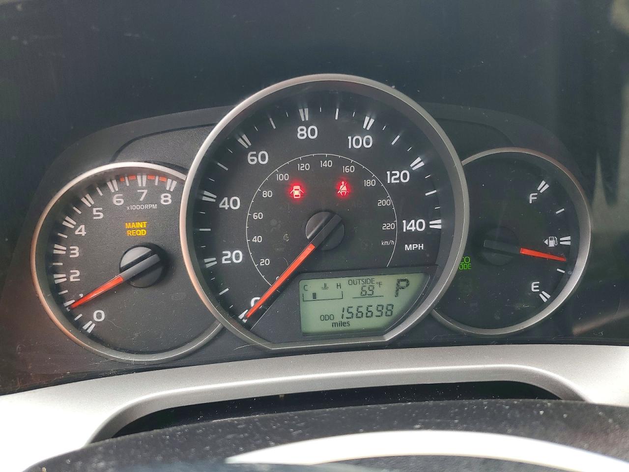 2016 Toyota Rav4 Le Orange vin: JTMBFREV9GJ096585