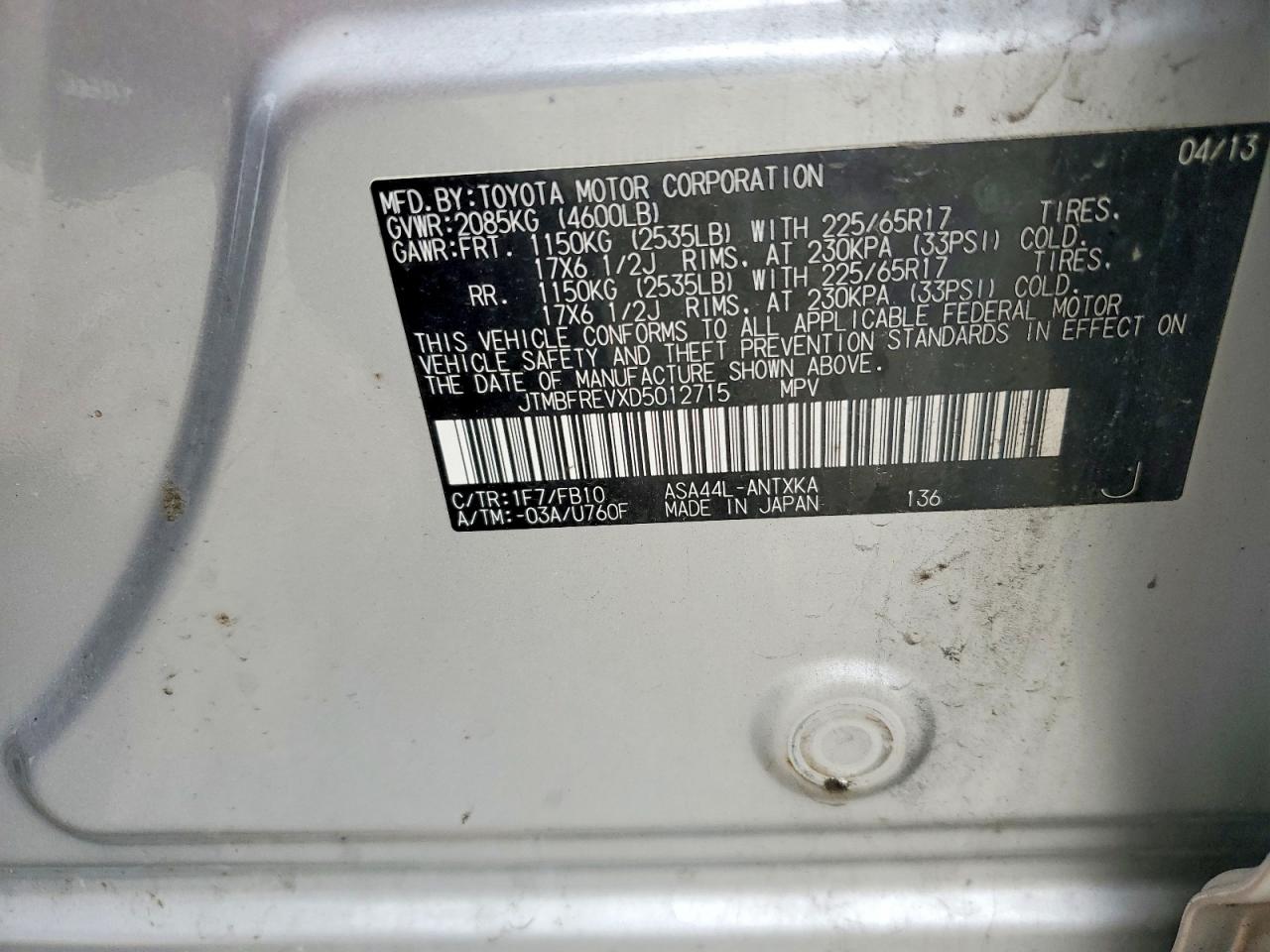 2013 Toyota Rav4 Le Silver vin: JTMBFREVXD5012715
