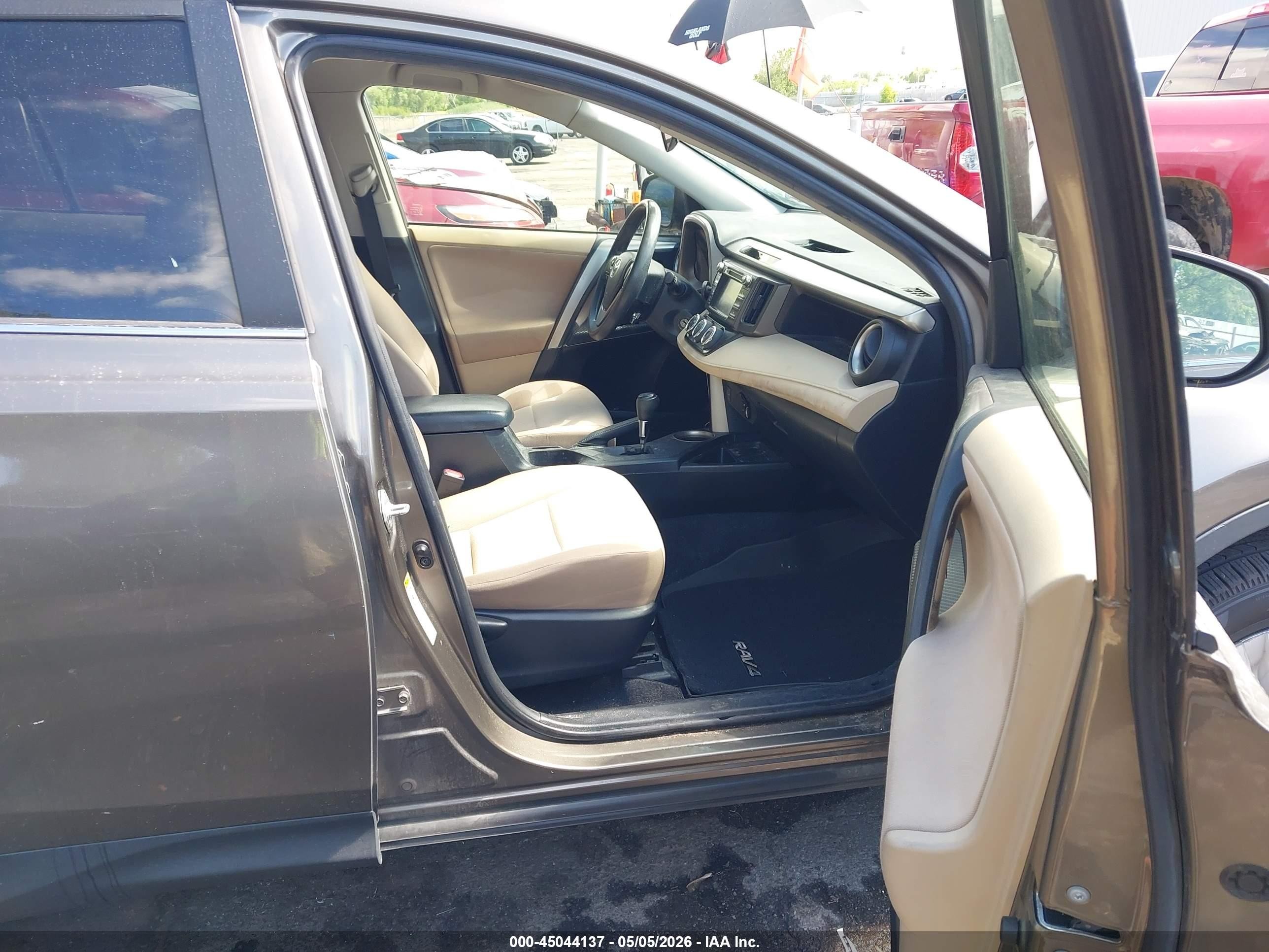2013 Toyota Rav4 Le Gray vin: JTMBFREVXD5027506