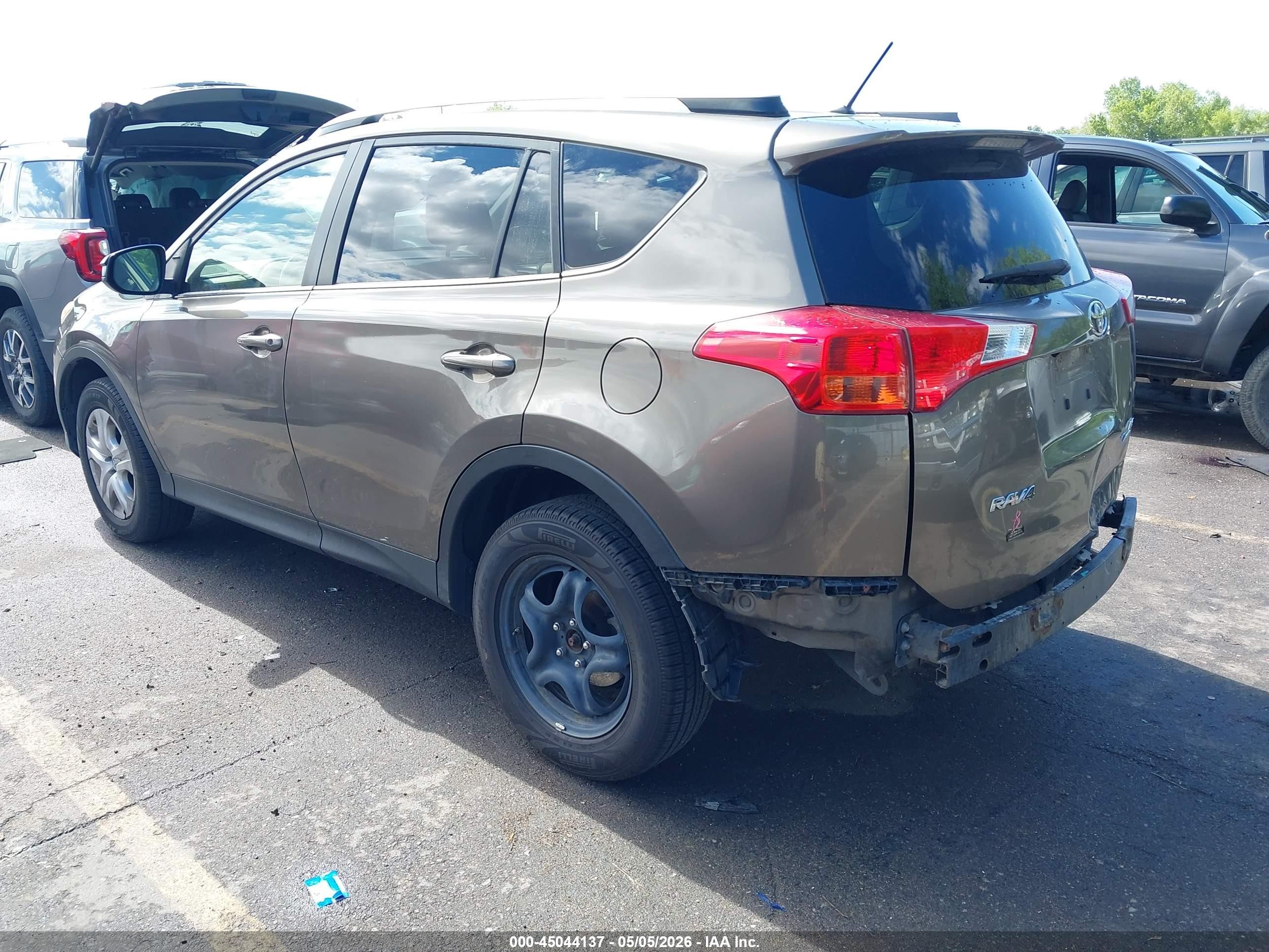2013 Toyota Rav4 Le Gray vin: JTMBFREVXD5027506