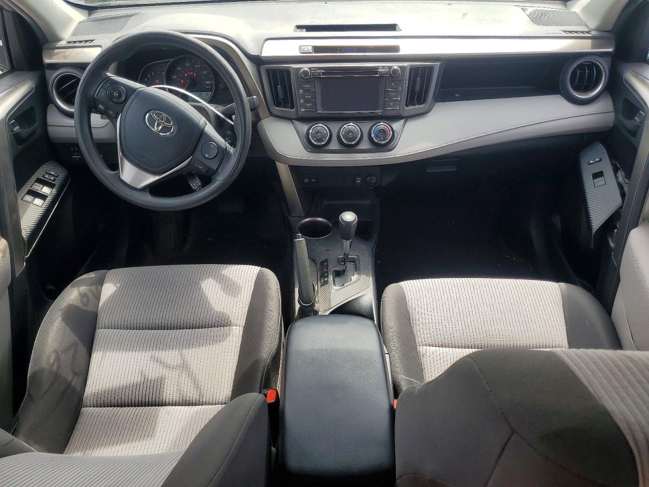 2013 Toyota Rav4 Le Silver vin: JTMBFREVXDD003082