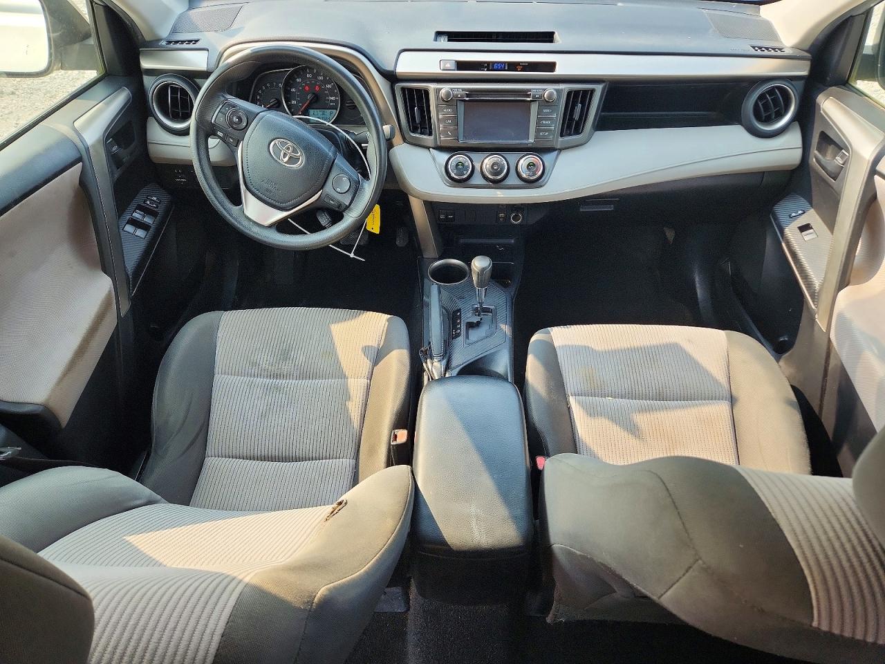 2014 Toyota Rav4 Le Silver vin: JTMBFREVXED049433