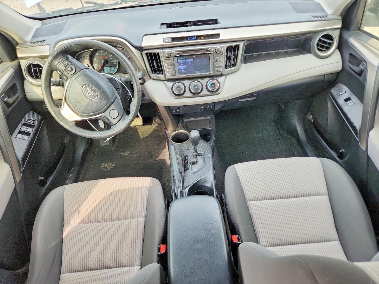 2015 Toyota Rav4 Le Silver vin: JTMBFREVXFD117831