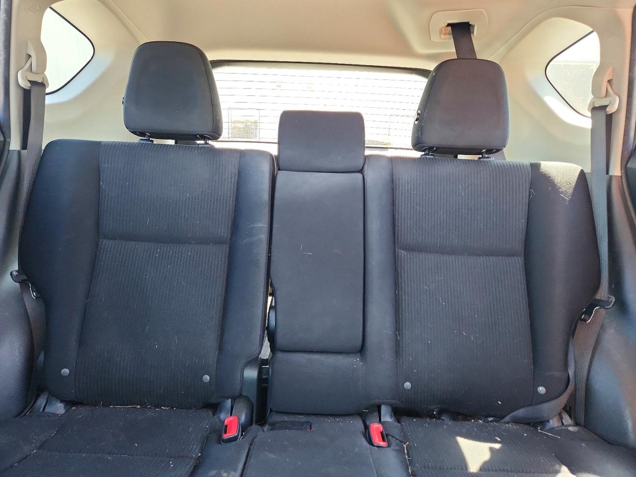 2015 Toyota Rav4 Le Brown vin: JTMBFREVXFD135519