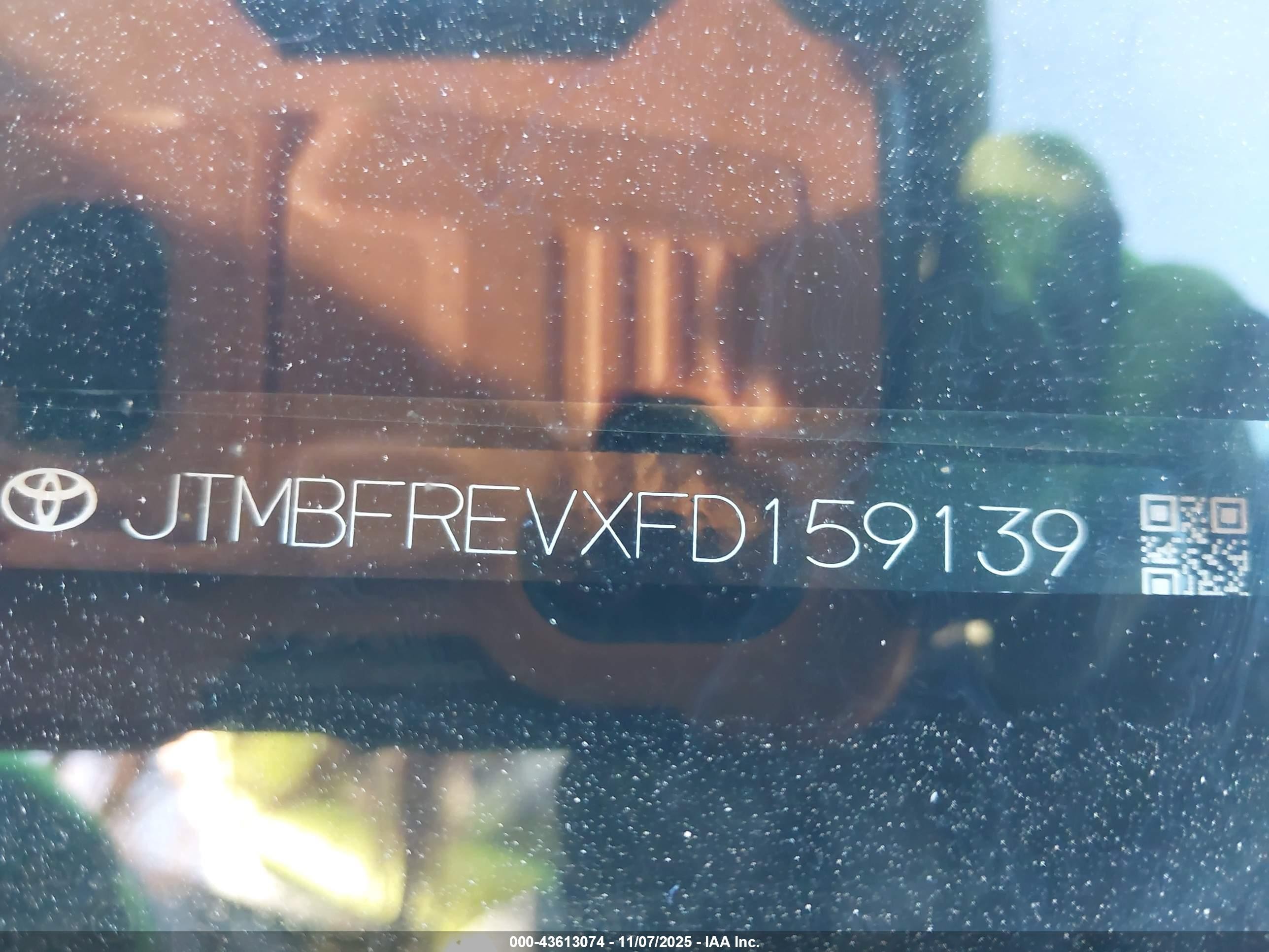 2015 Toyota Rav4 Le Серебряный vin: JTMBFREVXFD159139
