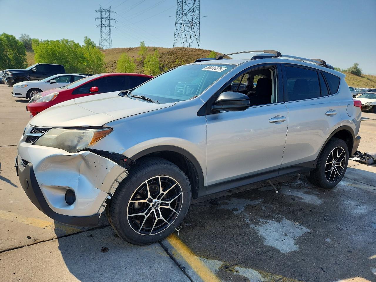 2015 Toyota Rav4 Le Silver vin: JTMBFREVXFD170934