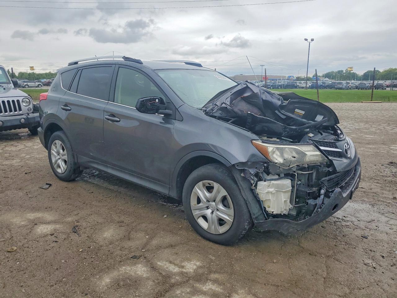 2015 Toyota Rav4 Le Gray vin: JTMBFREVXFD171467