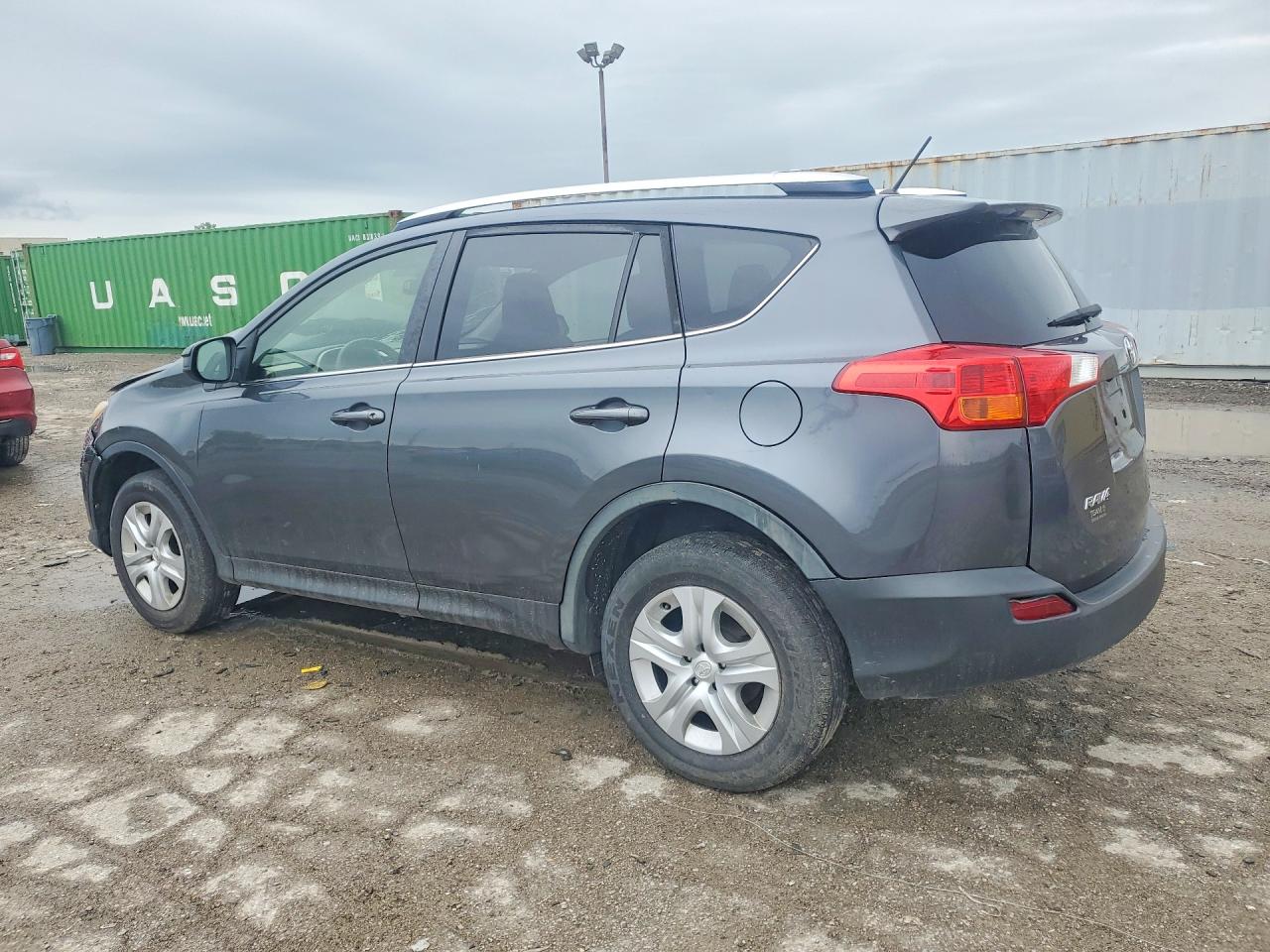 2015 Toyota Rav4 Le Gray vin: JTMBFREVXFD171467