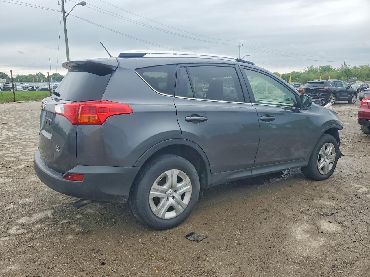 2015 Toyota Rav4 Le Gray vin: JTMBFREVXFD171467