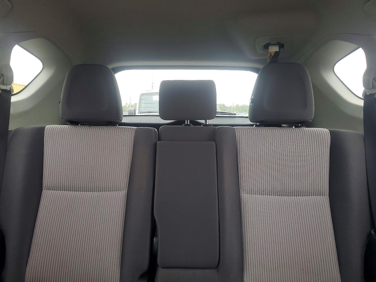 2015 Toyota Rav4 Le Gray vin: JTMBFREVXFD171467
