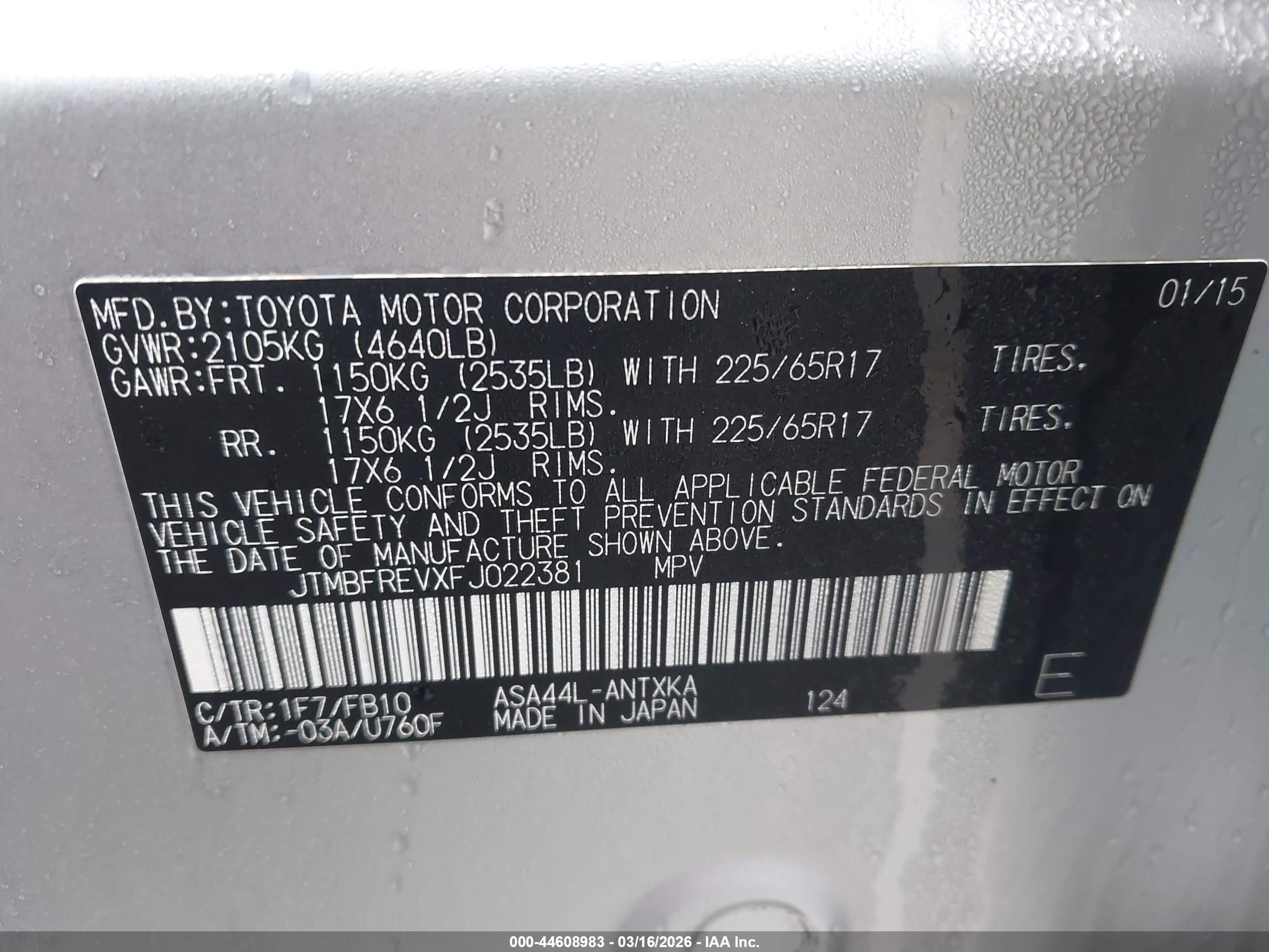 2015 Toyota Rav4 Le Silver vin: JTMBFREVXFJ022381