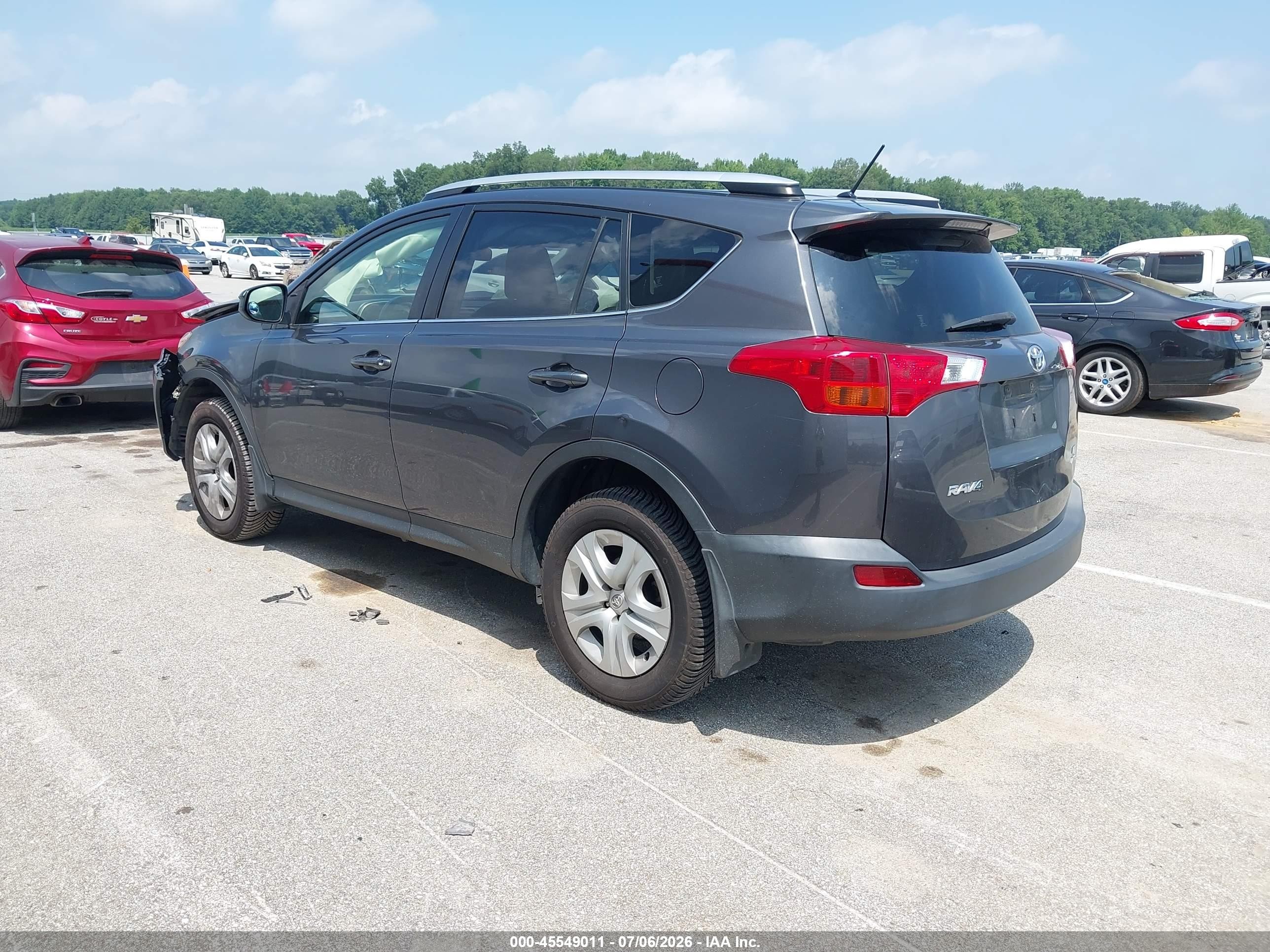 2015 Toyota Rav4 Le Gray vin: JTMBFREVXFJ025054