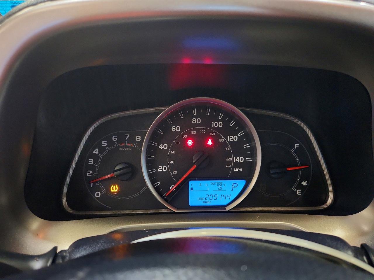 2015 Toyota Rav4 Le Gray vin: JTMBFREVXFJ040217