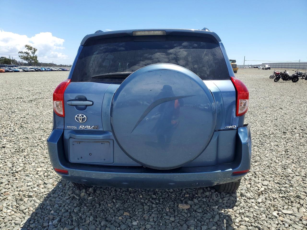 2007 Toyota Rav4 Limited Blue vin: JTMBK31V075027369