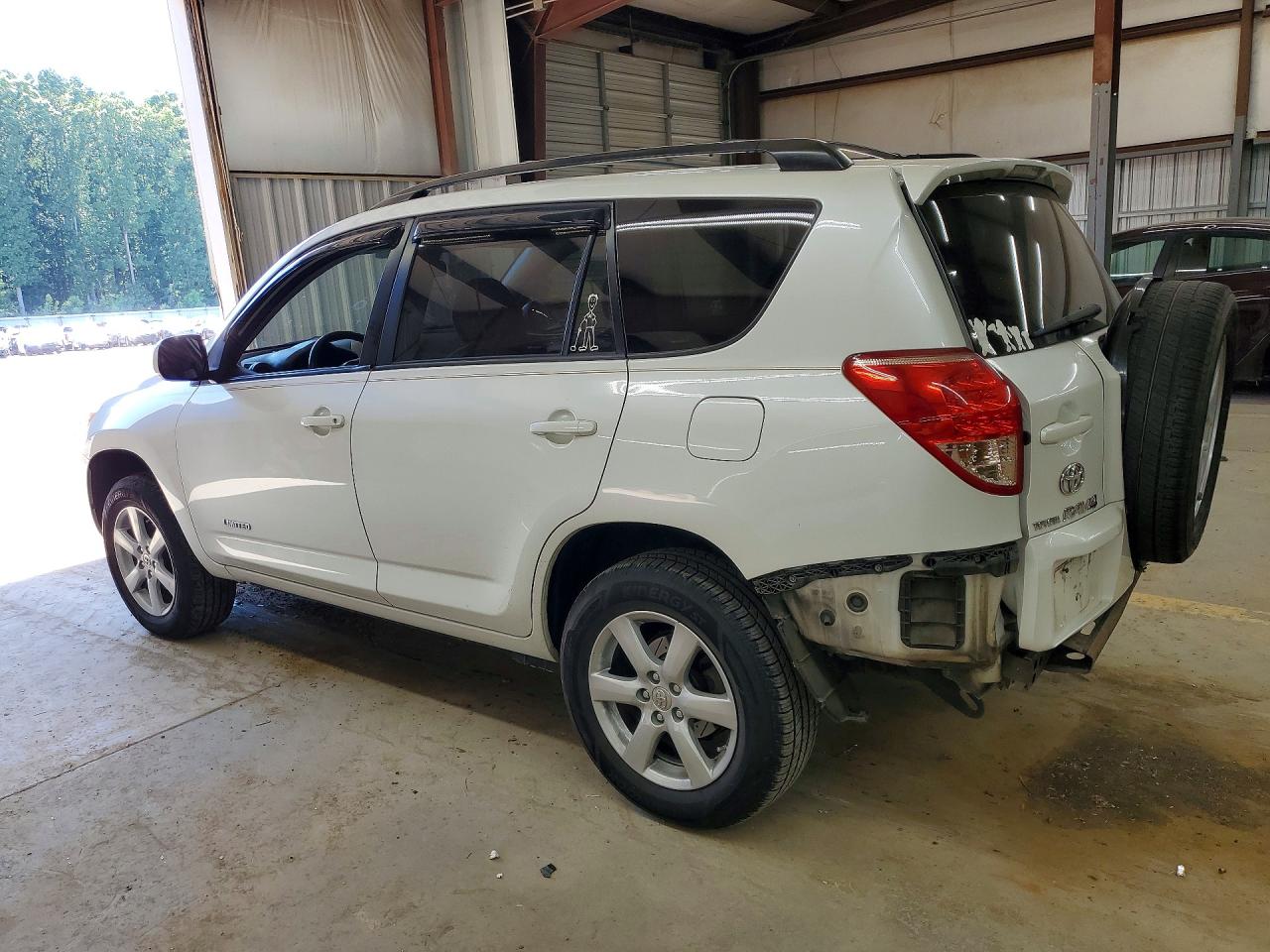 2007 Toyota Rav4 Limited White vin: JTMBK31V075040123