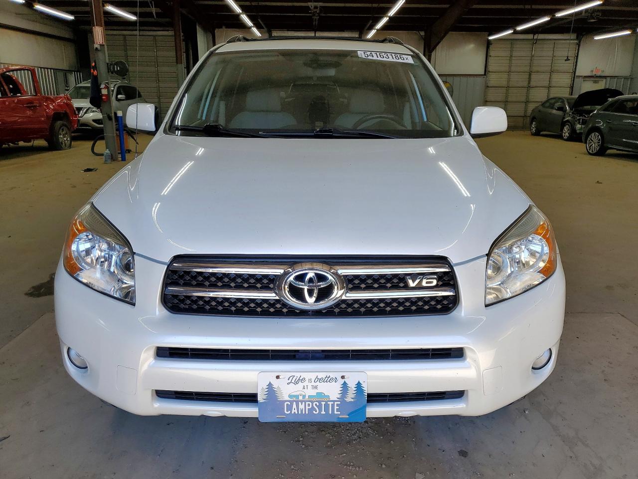 2007 Toyota Rav4 Limited White vin: JTMBK31V075040123