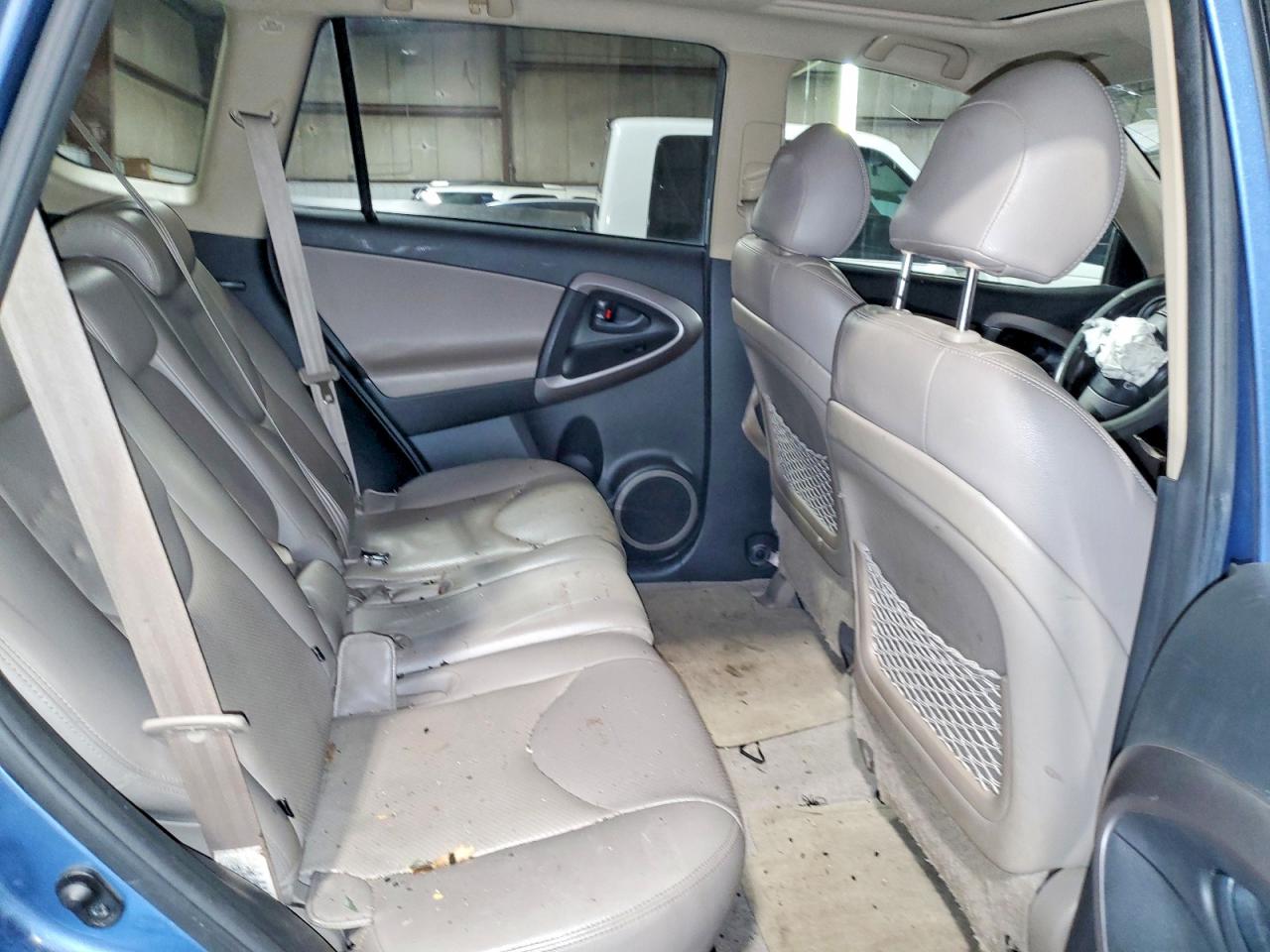 2008 Toyota Rav4 Limited Blue vin: JTMBK31V085043833