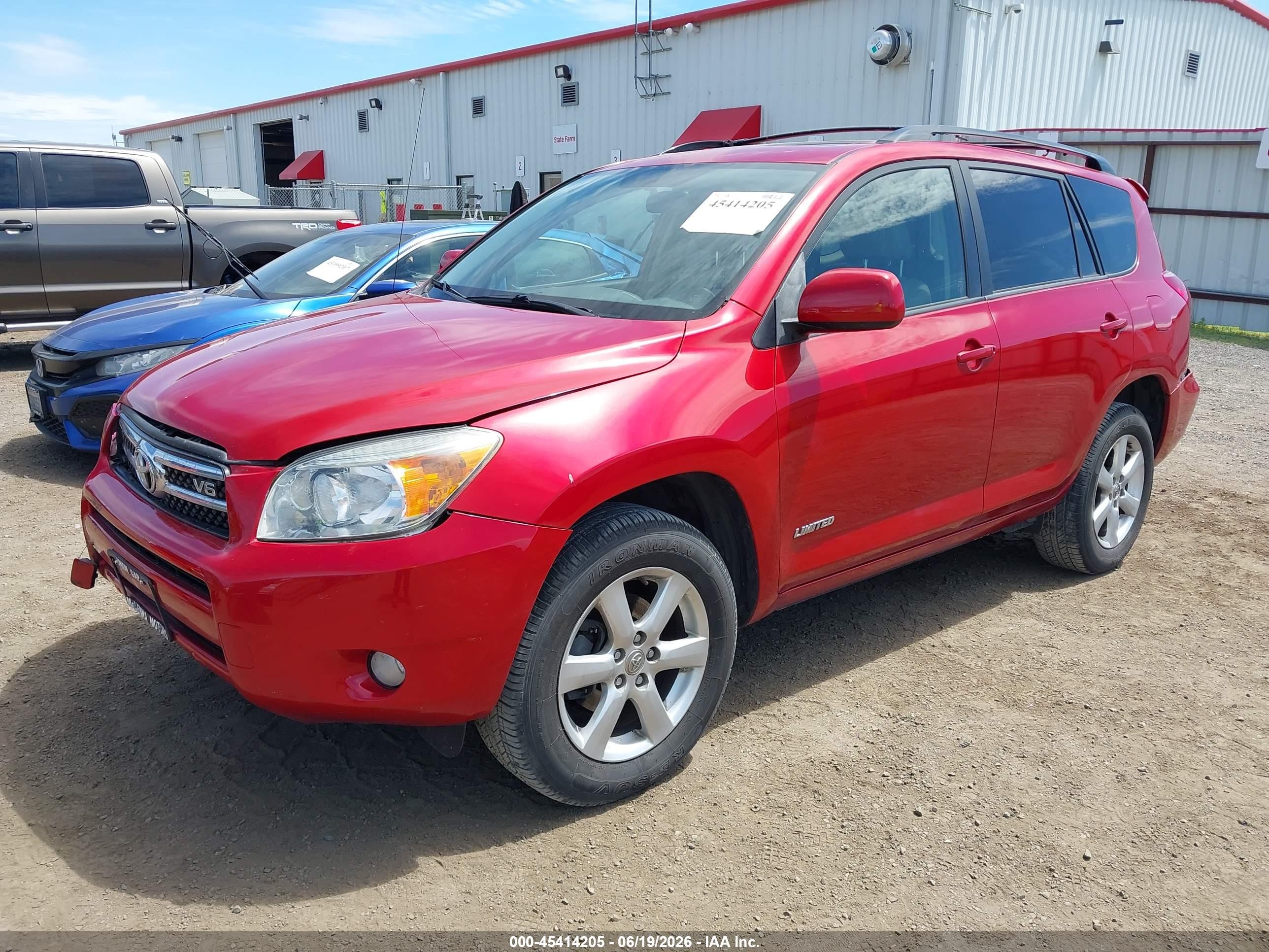 2008 Toyota Rav4 Limited V6 Red vin: JTMBK31V085051804