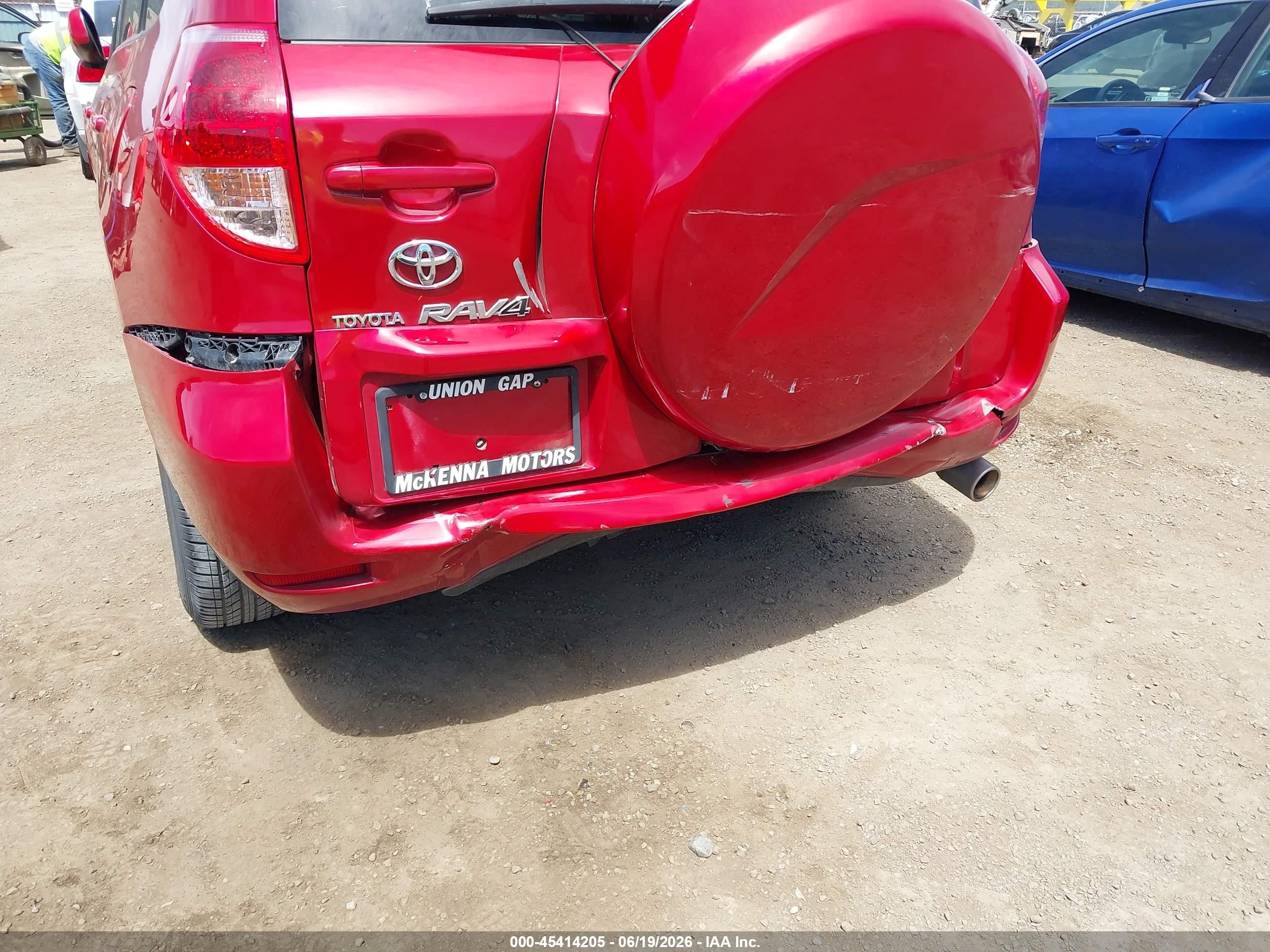 2008 Toyota Rav4 Limited V6 Red vin: JTMBK31V085051804