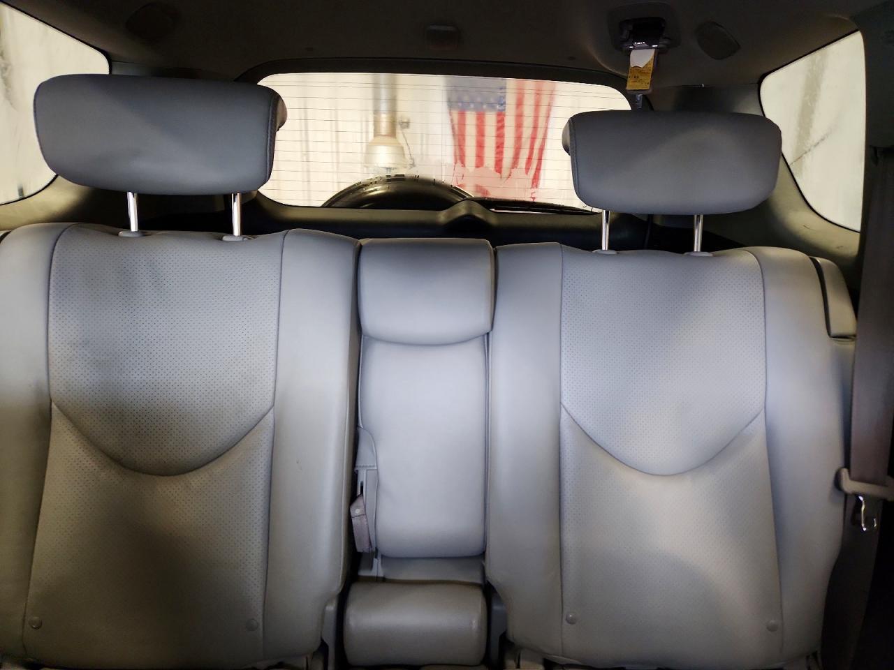 2009 Toyota Rav4 Limited Silver vin: JTMBK31V09D004599