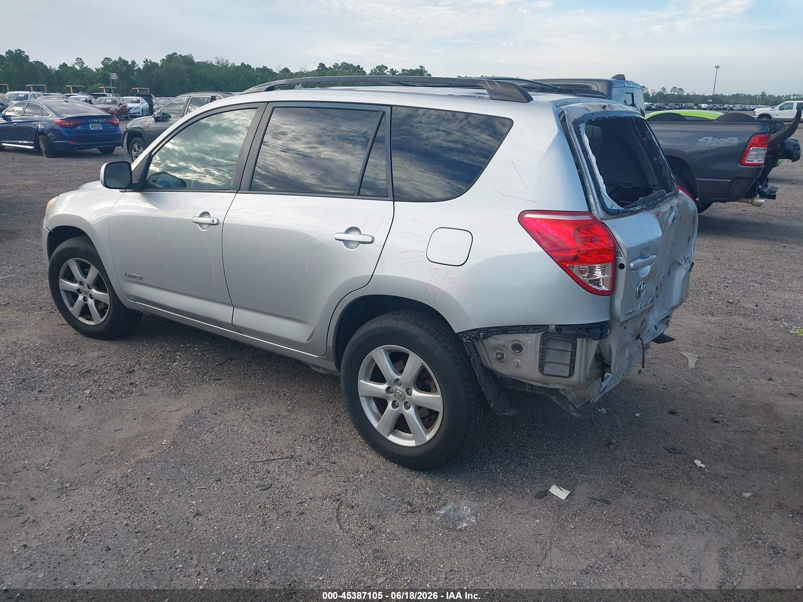 2007 Toyota Rav4 Limited Gray vin: JTMBK31V175037814