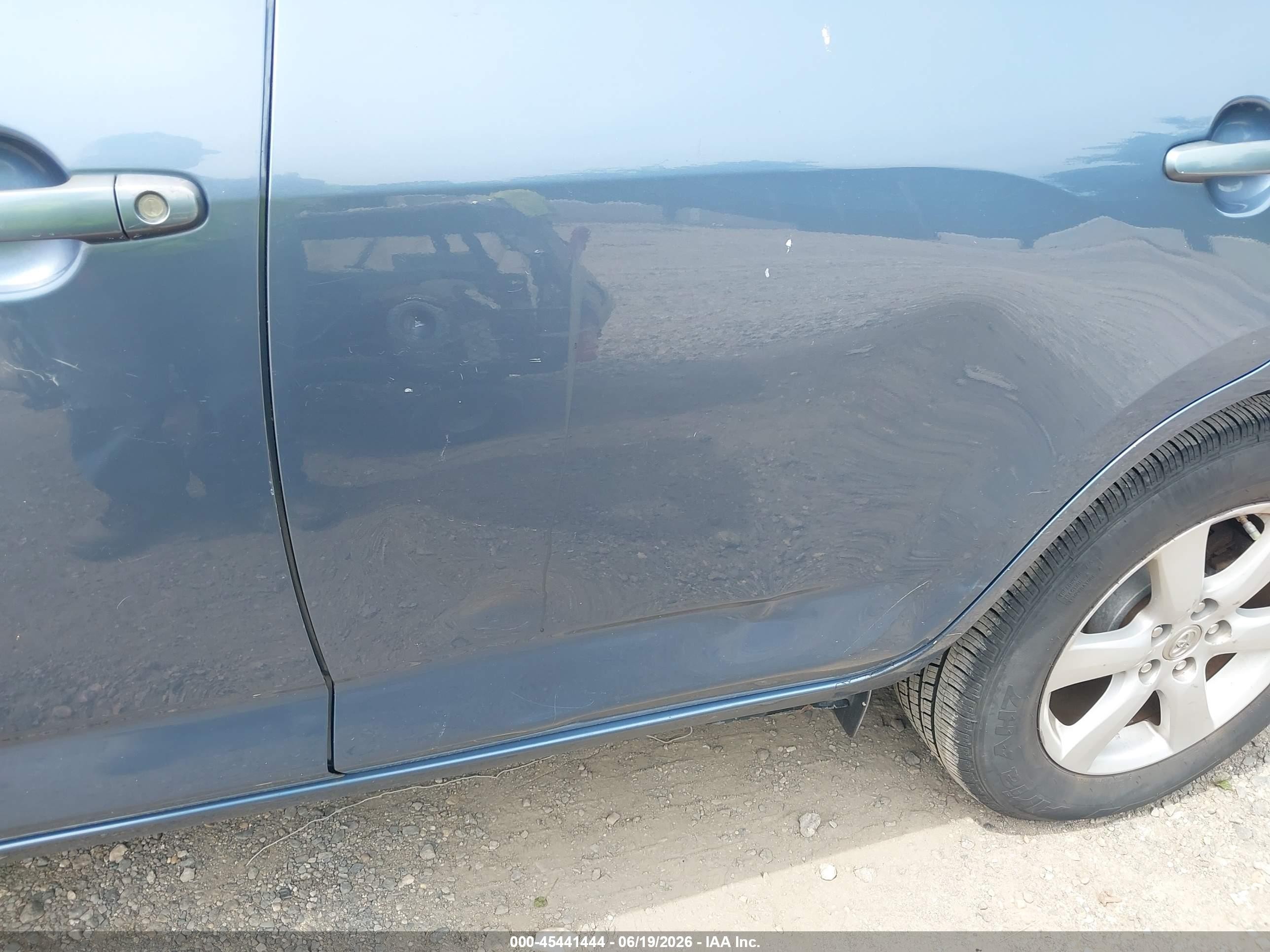 2008 Toyota Rav4 Ltd Blue vin: JTMBK31V186033127