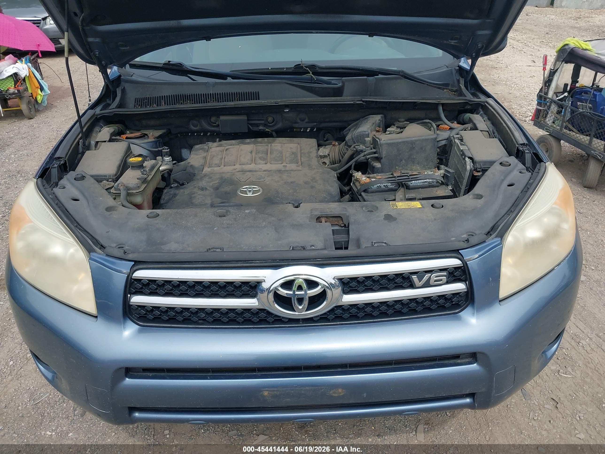 2008 Toyota Rav4 Ltd Blue vin: JTMBK31V186033127