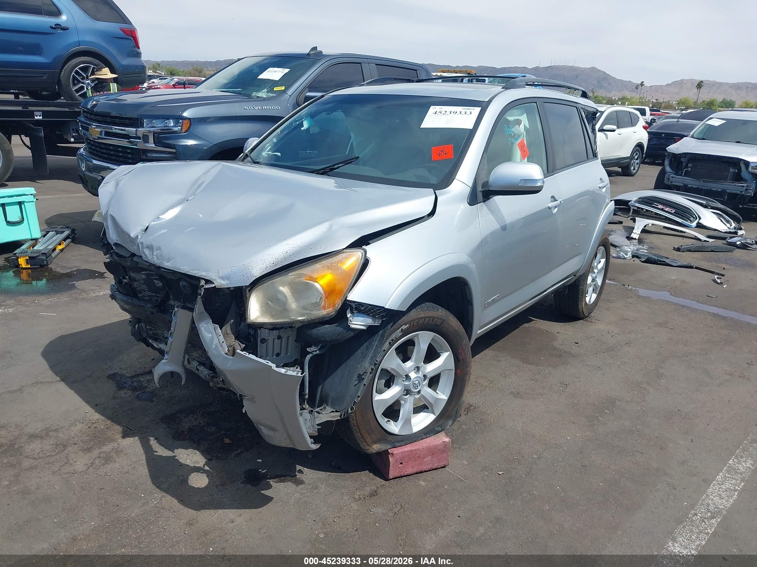 2009 Toyota Rav4 Limited V6 Silver vin: JTMBK31V19D001033