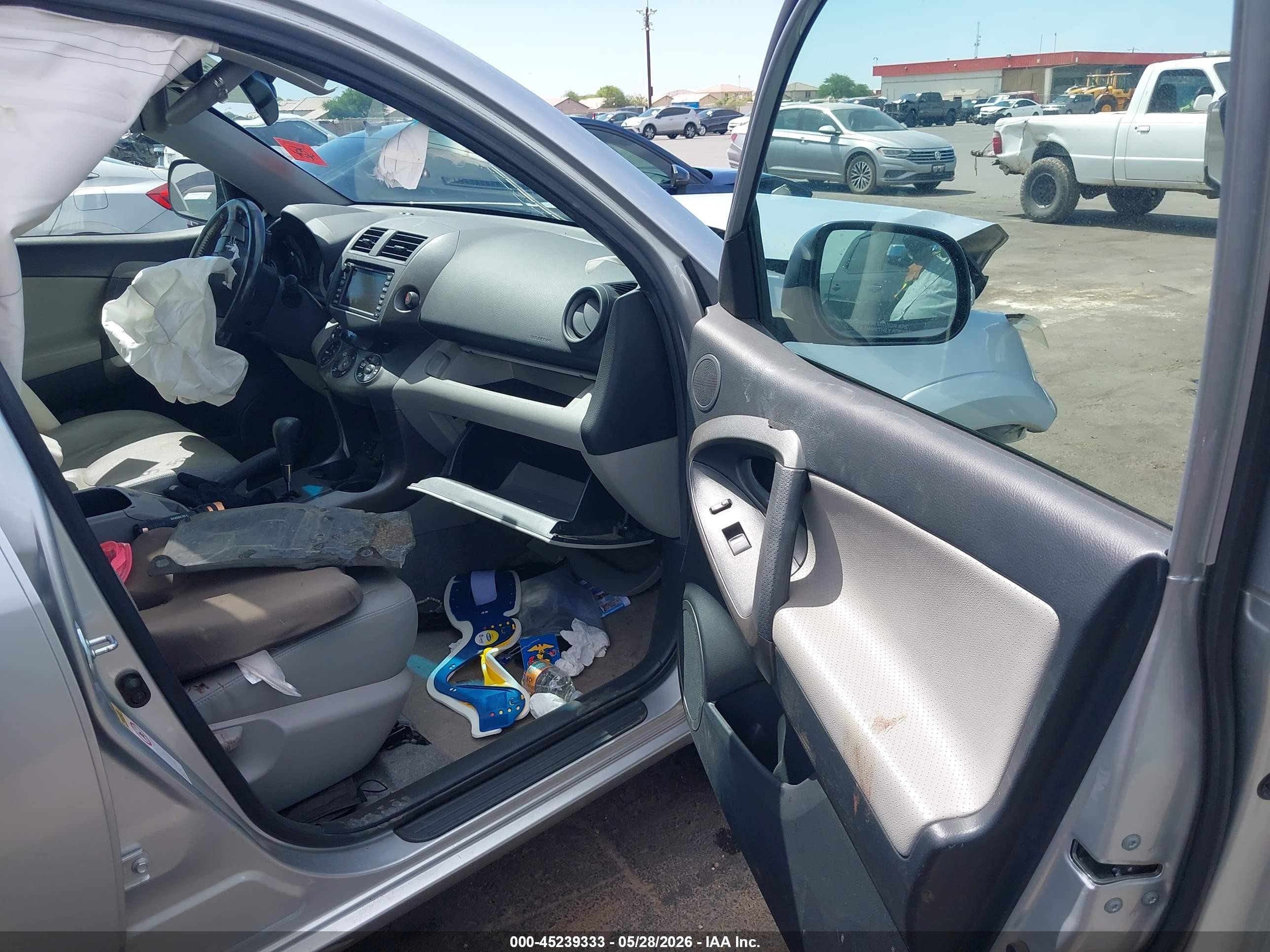 2009 Toyota Rav4 Limited V6 Silver vin: JTMBK31V19D001033