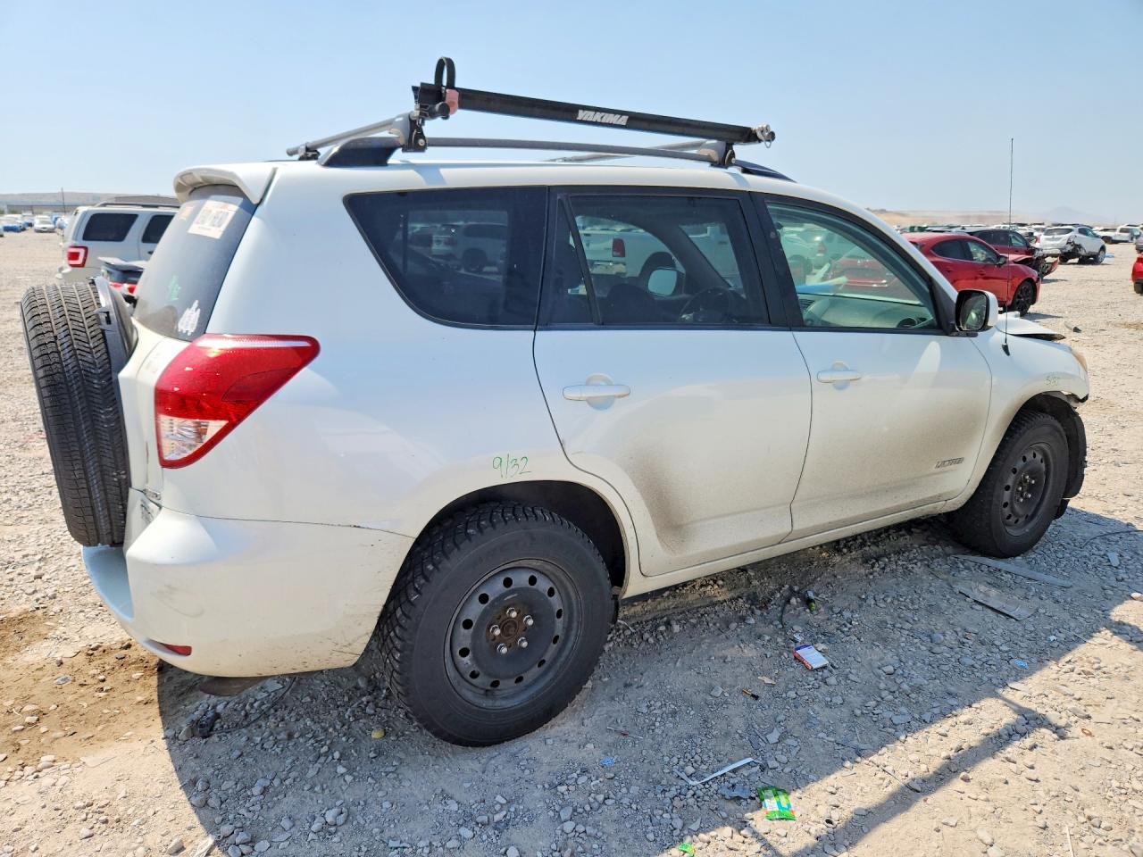 2006 Toyota Rav4 Limited White vin: JTMBK31V265008546