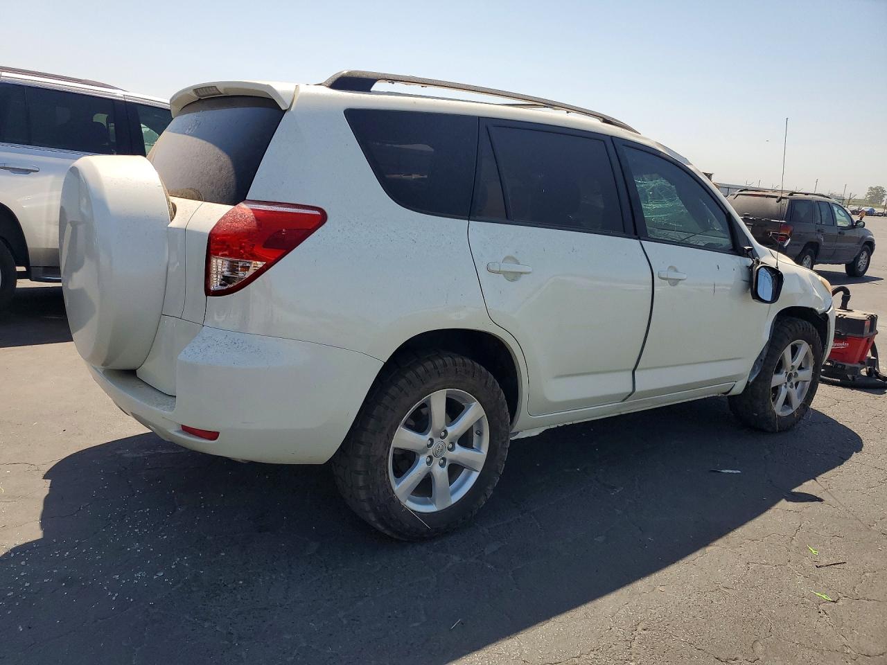 2007 Toyota Rav4 Limited White vin: JTMBK31V275014221