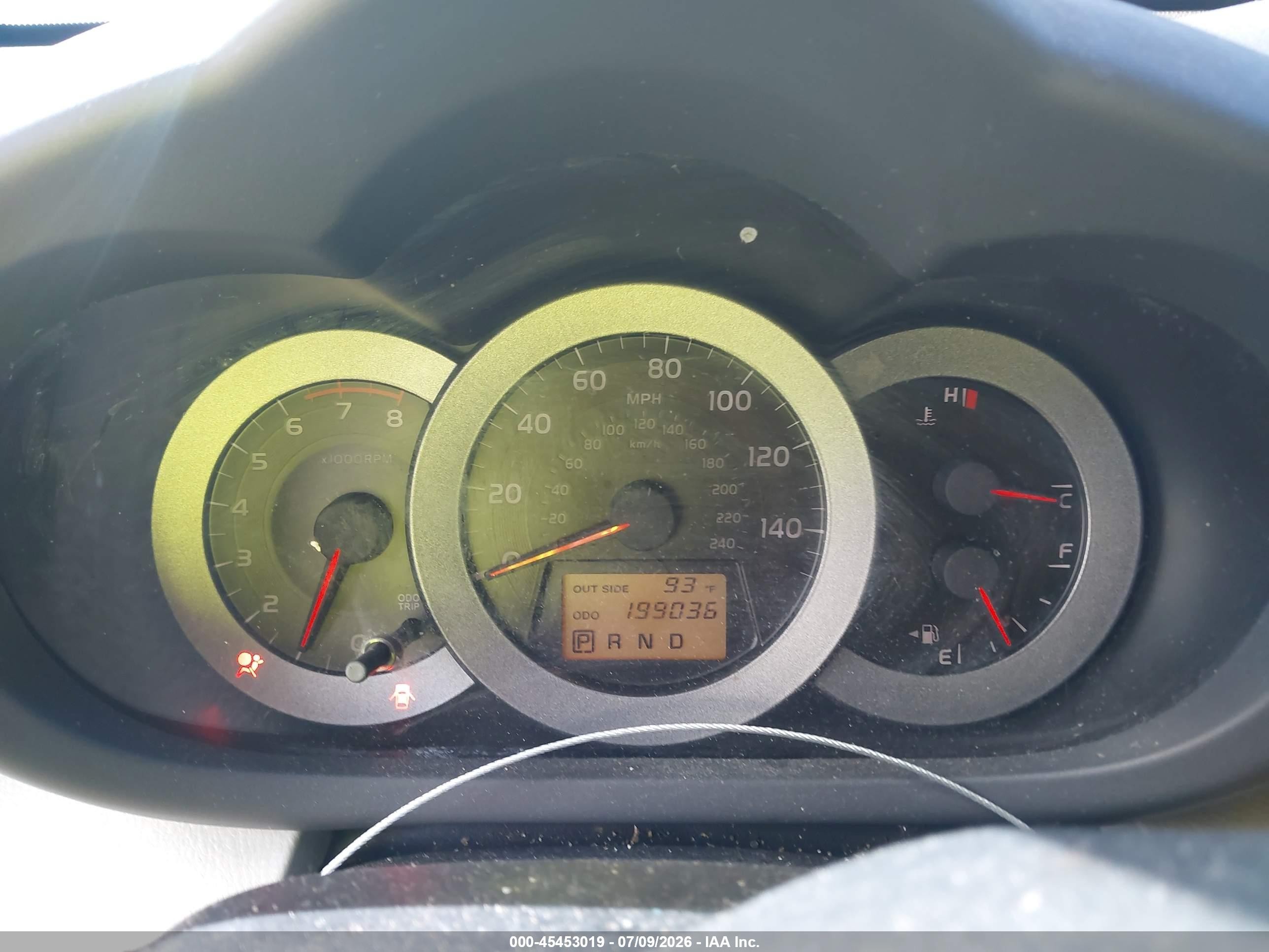 2007 Toyota Rav4 Limited Silver vin: JTMBK31V275025820