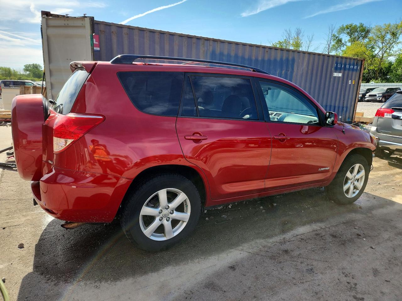 2008 Toyota Rav4 Limited Red vin: JTMBK31V285055868