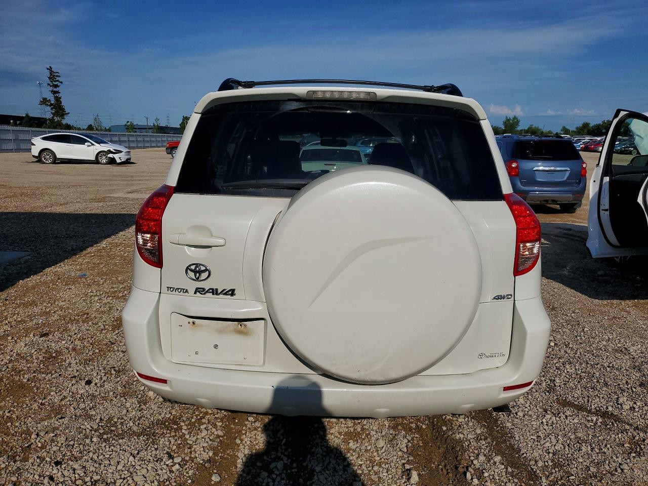 2008 Toyota Rav 4 Xse Hybird White vin: JTMBK31V285064344