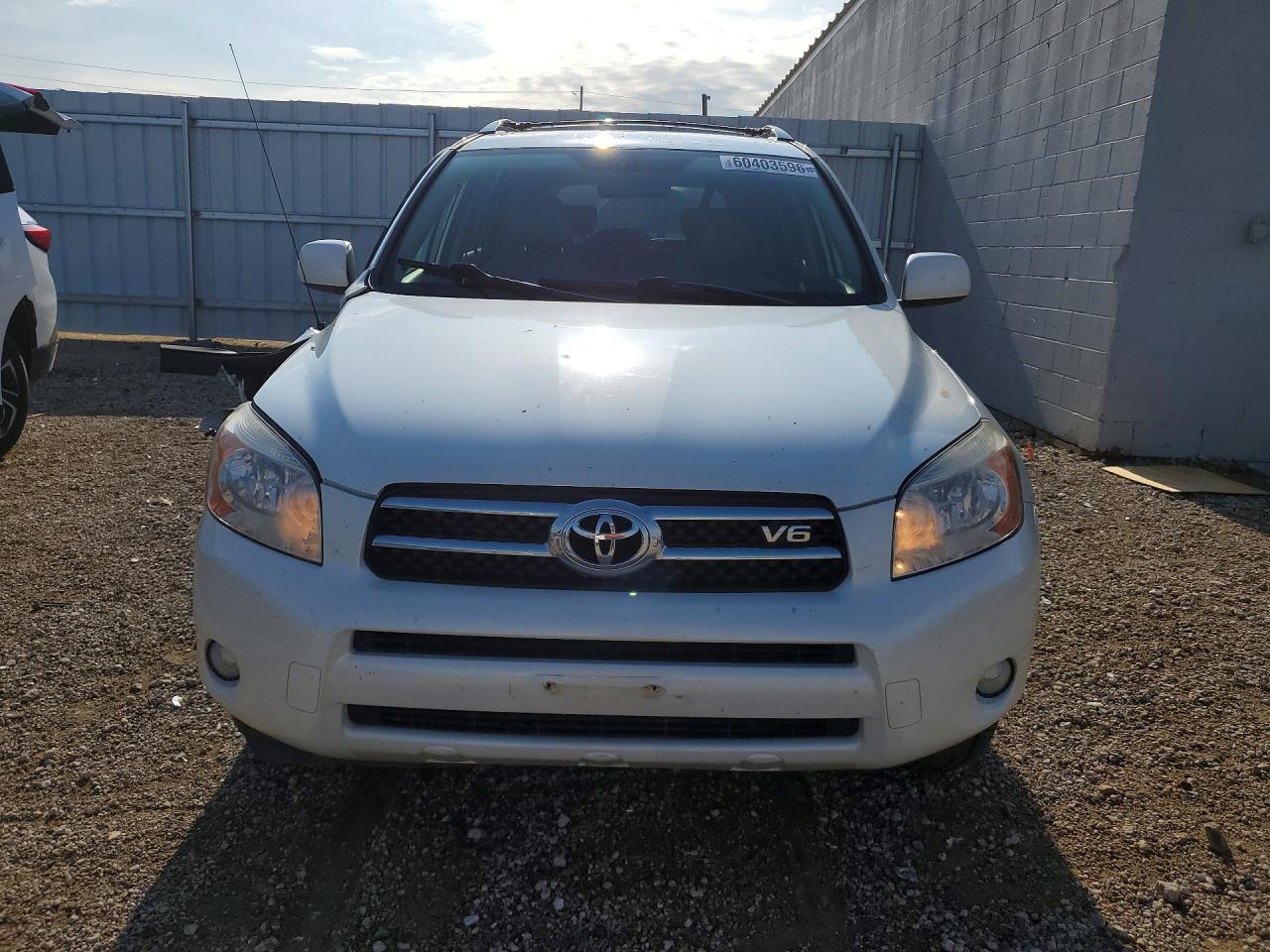 2008 Toyota Rav 4 Xse Hybird White vin: JTMBK31V285064344