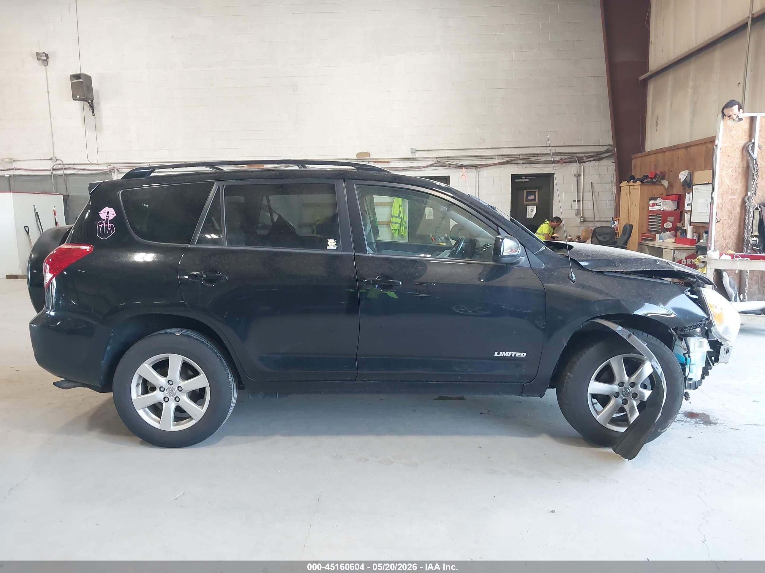 2008 Toyota Rav4 Limited V6 Black vin: JTMBK31V285069544
