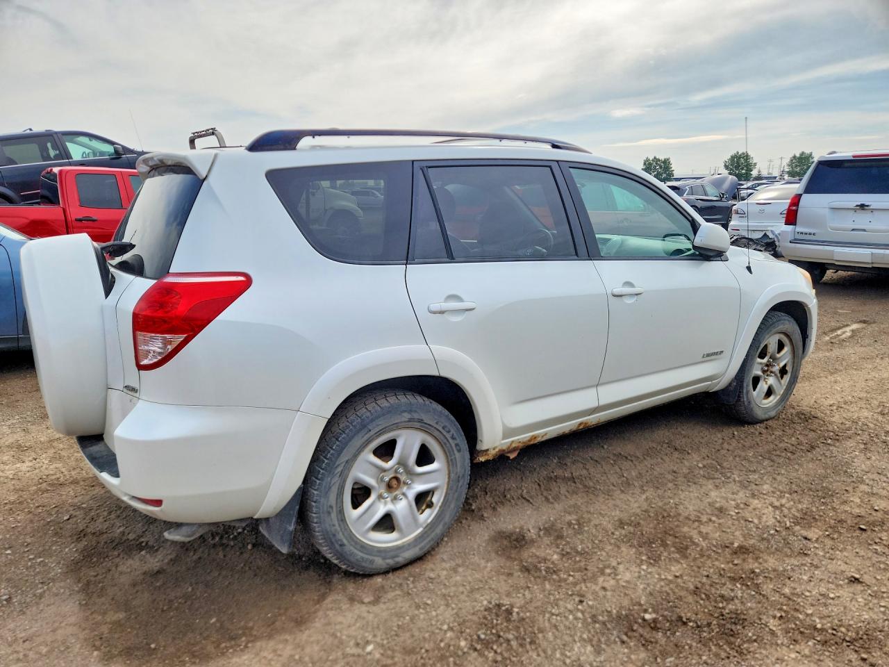 2006 Toyota Rav4 Limited White vin: JTMBK31V365000990
